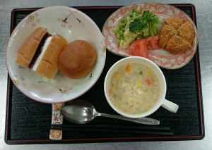 2015.4.8　昼食