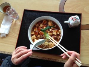 麻婆坦々ラーメン